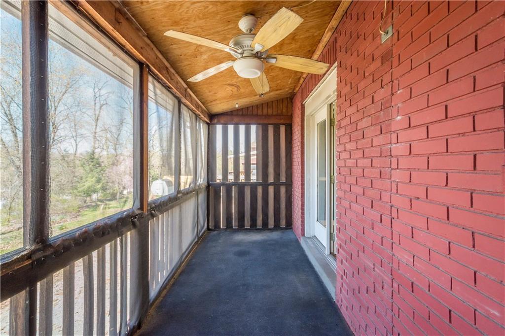 4043 Brandon Road Pittsburgh, PA 15212 - Photo 9 of 22 Gallery Image 9