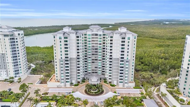 $2,250,000 | 285 Grande Way, Unit 801, Naples, FL 34110