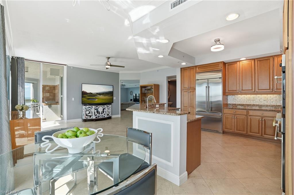 285 Grande Way, Unit 801 Naples, FL 34110 - Photo 14 of 50