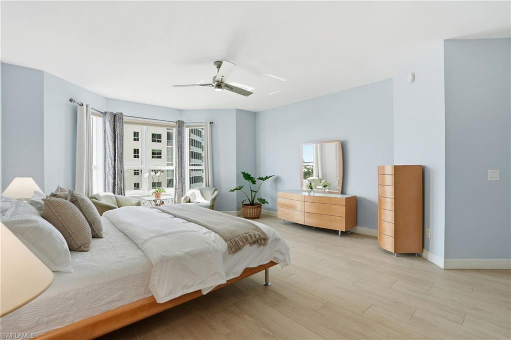 285 Grande Way, Unit 801 Naples, FL 34110 - Photo 17 of 50