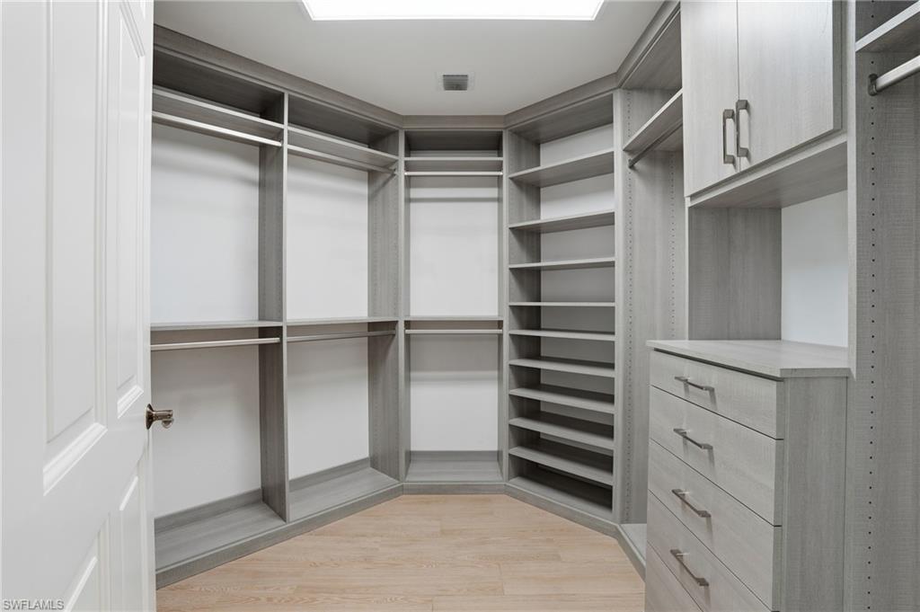 285 Grande Way, Unit 801 Naples, FL 34110 - Photo 25 of 50