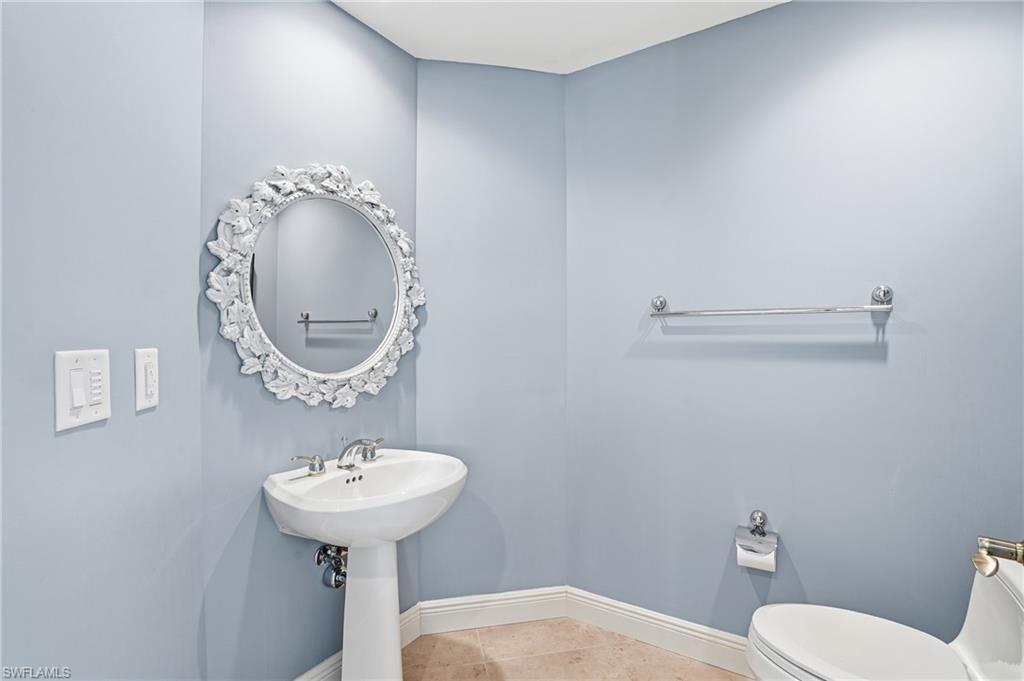 285 Grande Way, Unit 801 Naples, FL 34110 - Photo 31 of 50