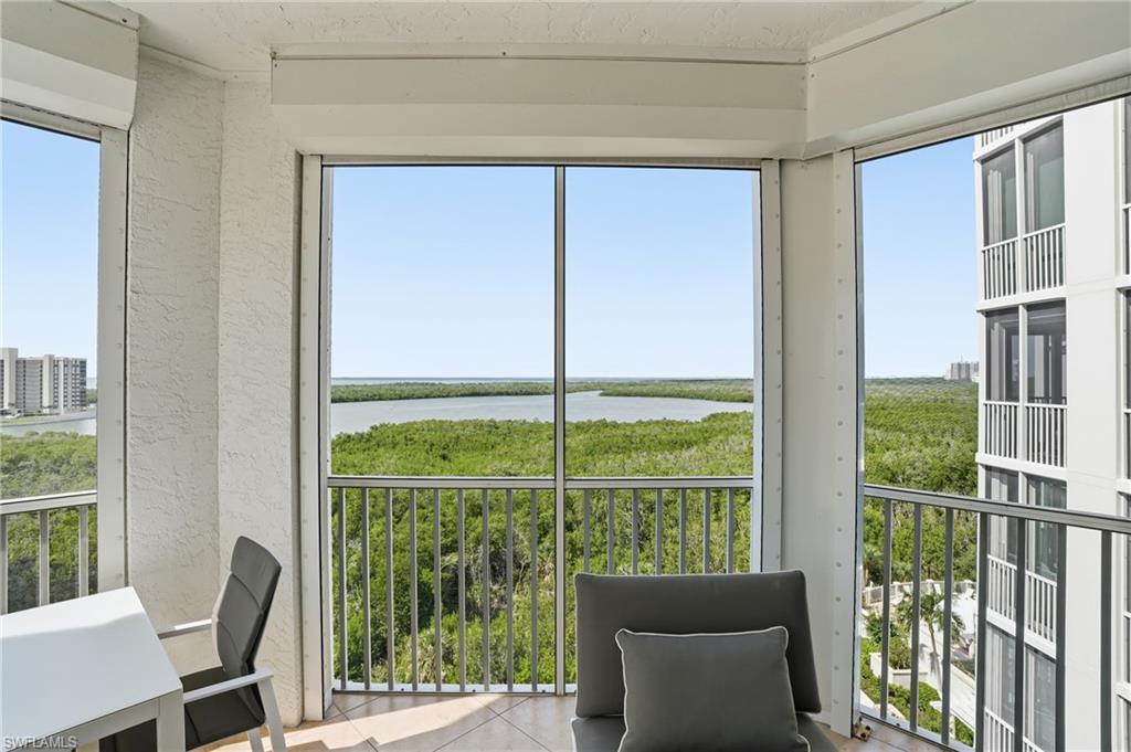 285 Grande Way, Unit 801 Naples, FL 34110 - Photo 37 of 50