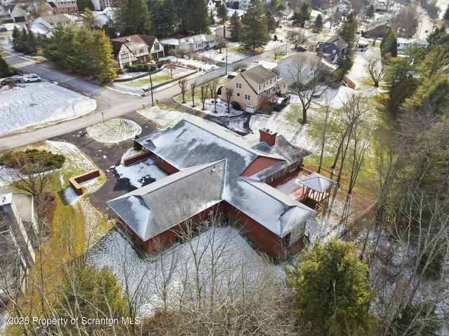 $671,900 | 1301 Violet Terrace, Clarks Summit, PA 18411