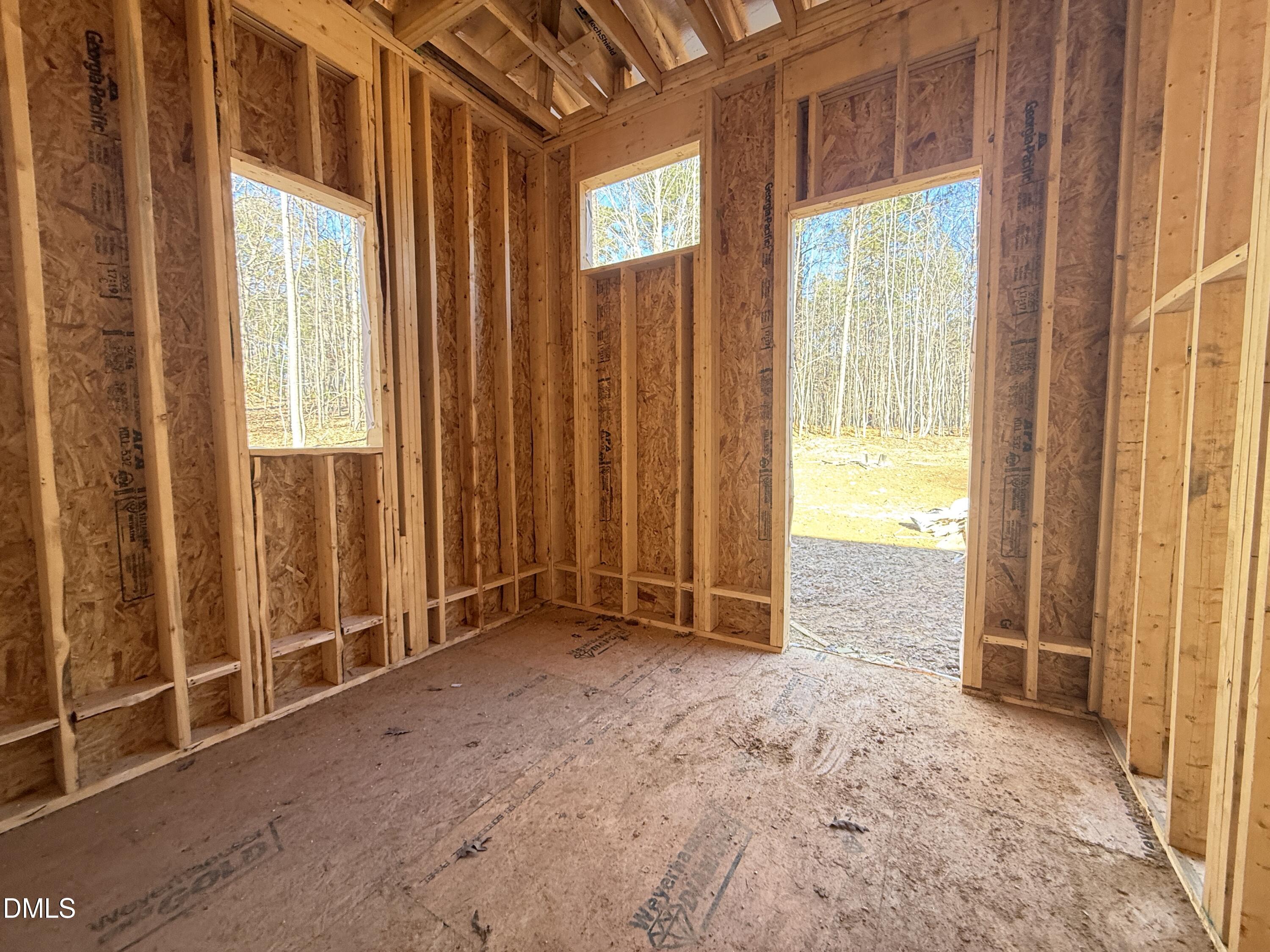 6820 Brixley Circle Raleigh, NC 27614 - Photo 14 of 35 an empty room with windows