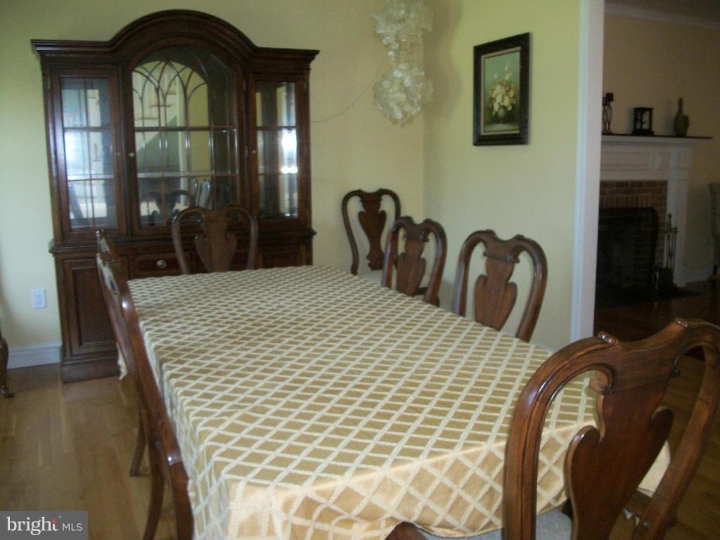 1007 Wagner Point Road Cambridge, MD 21613 - Photo 7 of 18 Dining Room