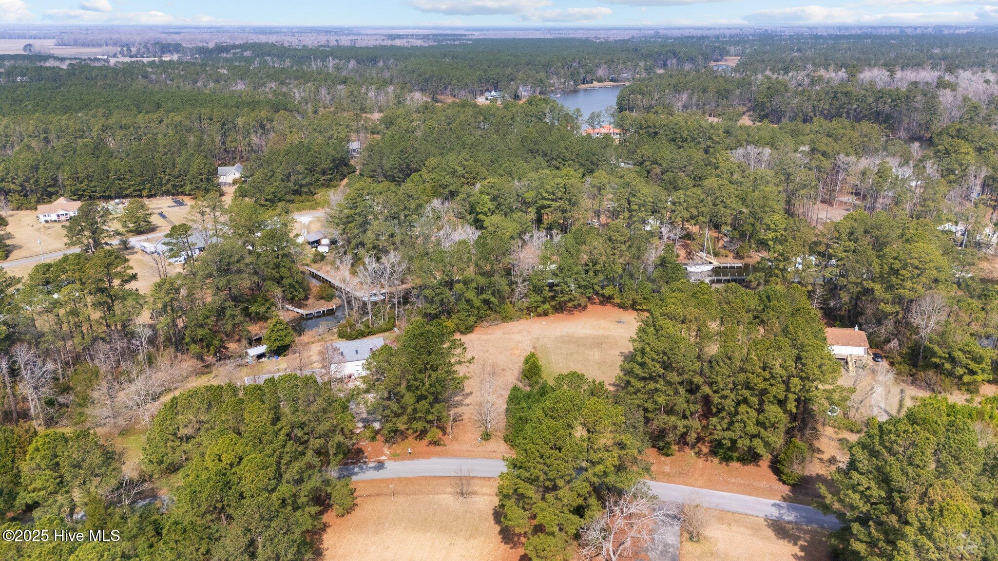 6009 Harbour Way Oriental, NC 28571 - Photo 14 of 42 10-web-or-mls-DJI_20250313122239_0064_D
