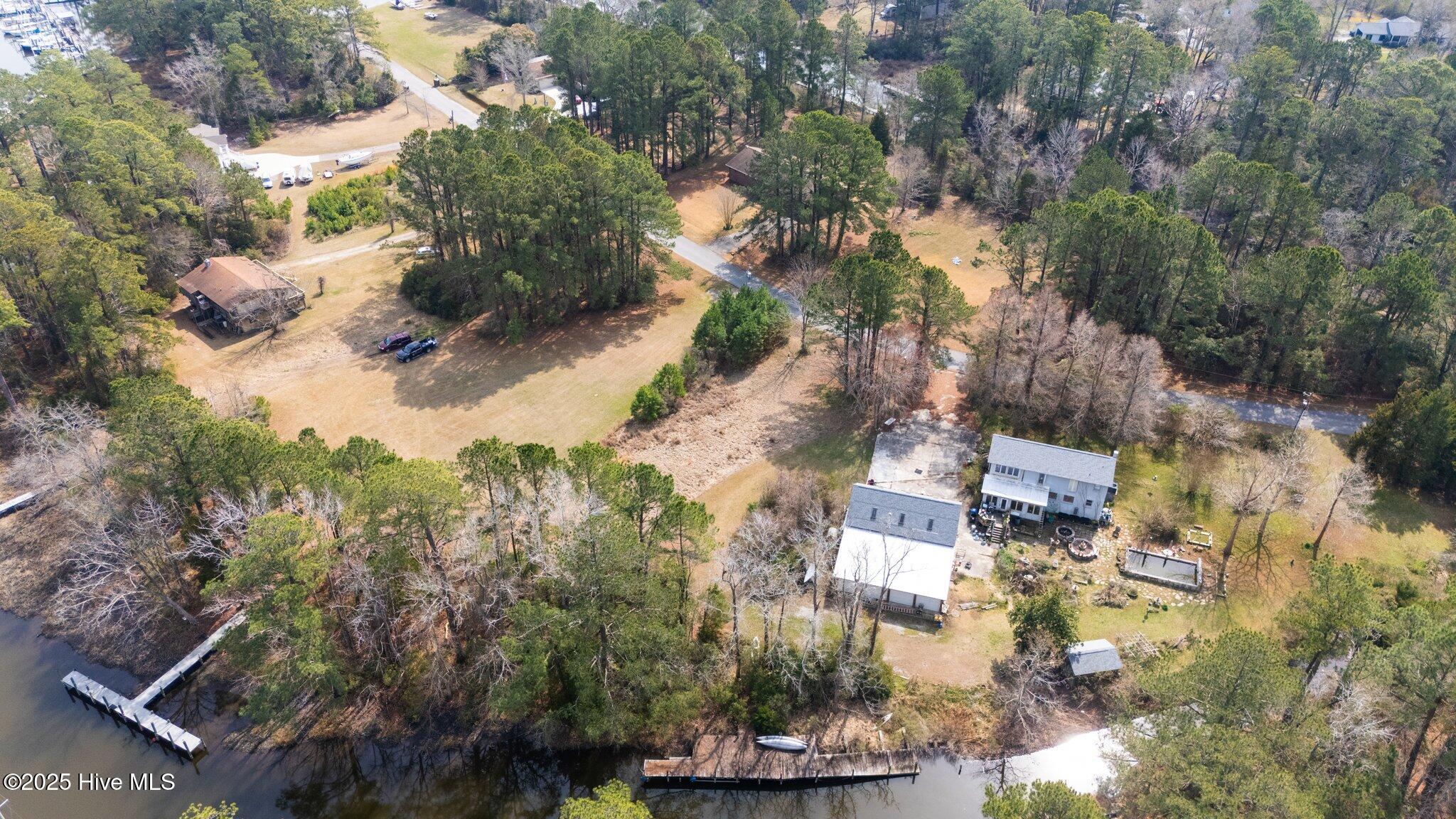 6009 Harbour Way Oriental, NC 28571 - Photo 10 of 42 6-web-or-mls-DJI_20250313122125_0060_D