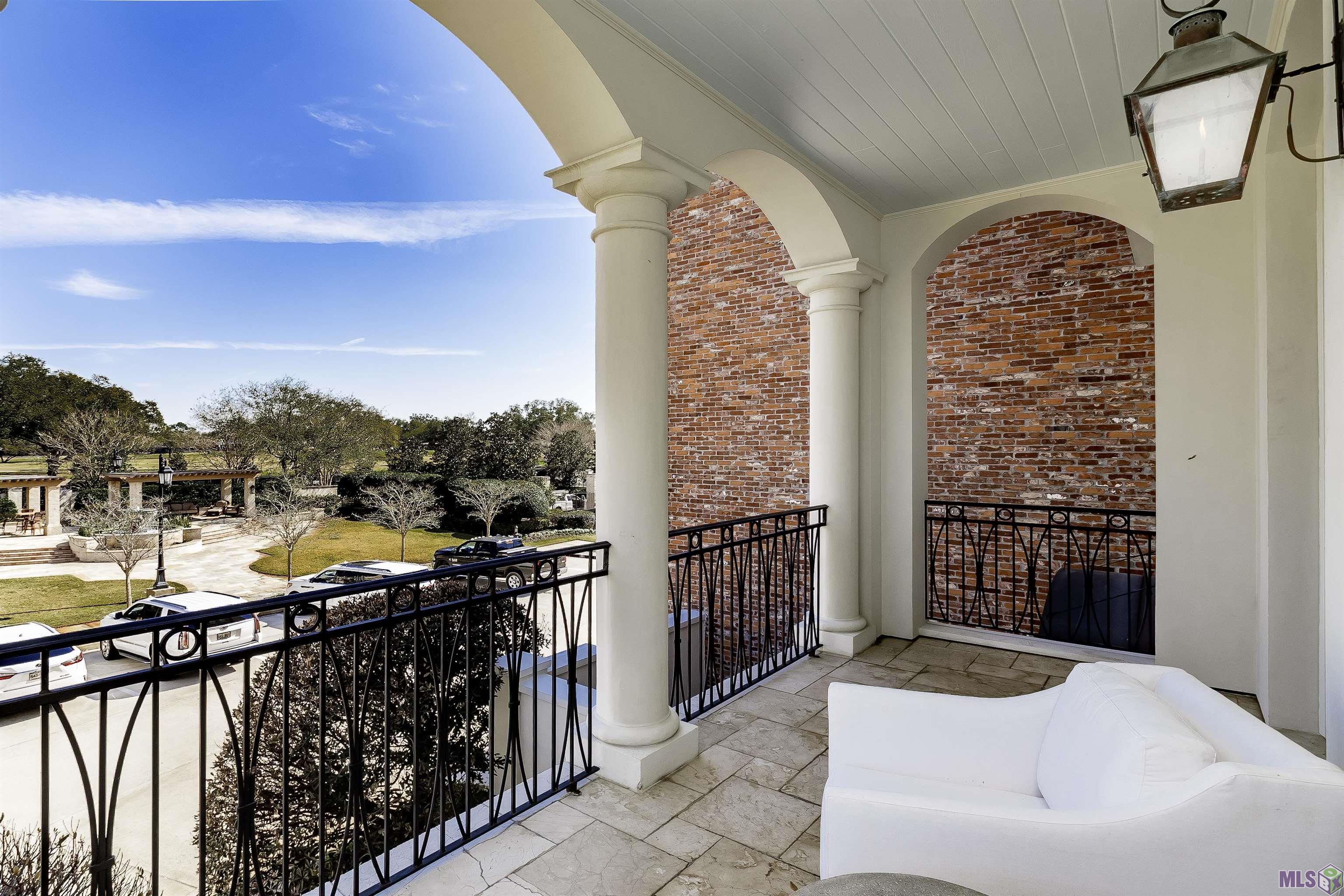 10 Country Club Place Baton Rouge, LA 70809 - Photo 24 of 36