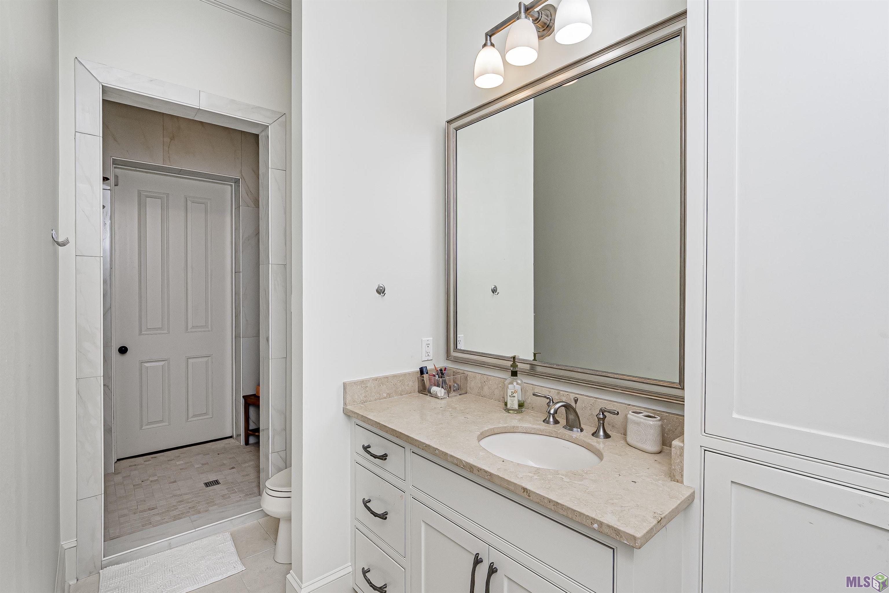 10 Country Club Place Baton Rouge, LA 70809 - Photo 33 of 36