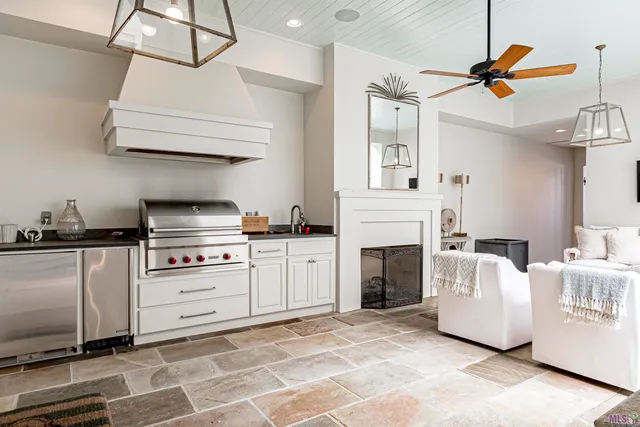 $1,290,000 | Undisclosed Address, Baton Rouge, LA 70809