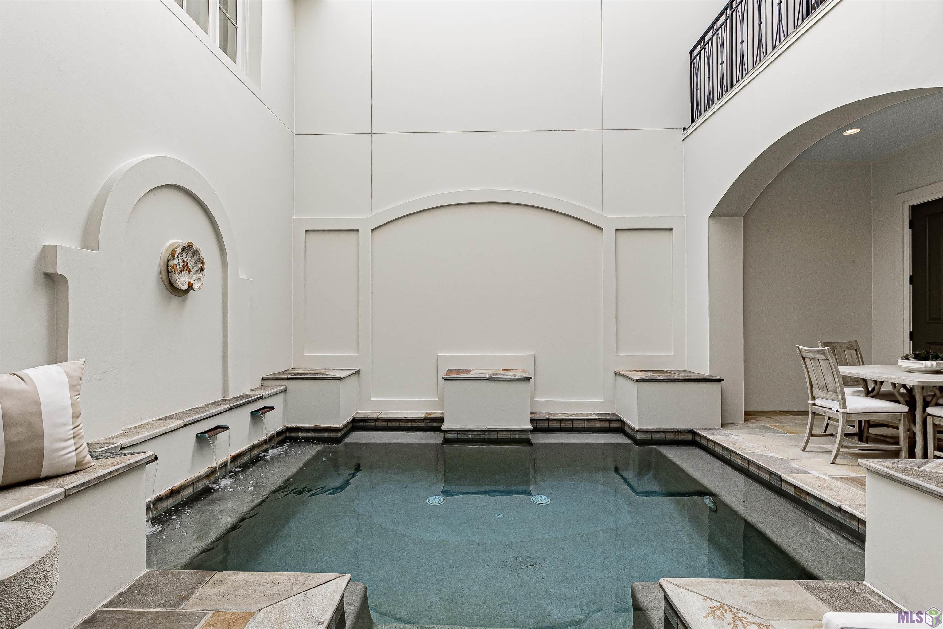 10 Country Club Place Baton Rouge, LA 70809 - Photo 5 of 36