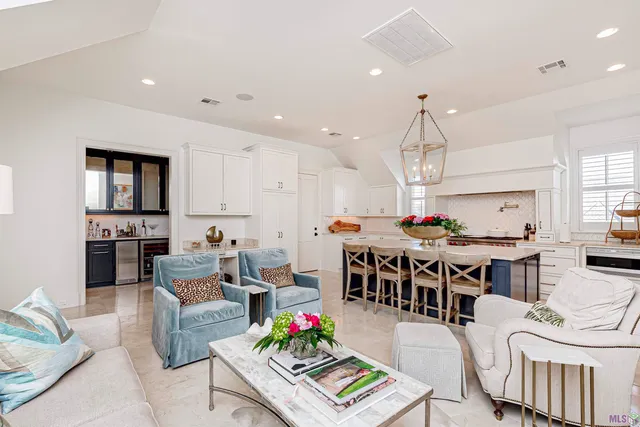 $1,290,000 | Undisclosed Address, Baton Rouge, LA 70809