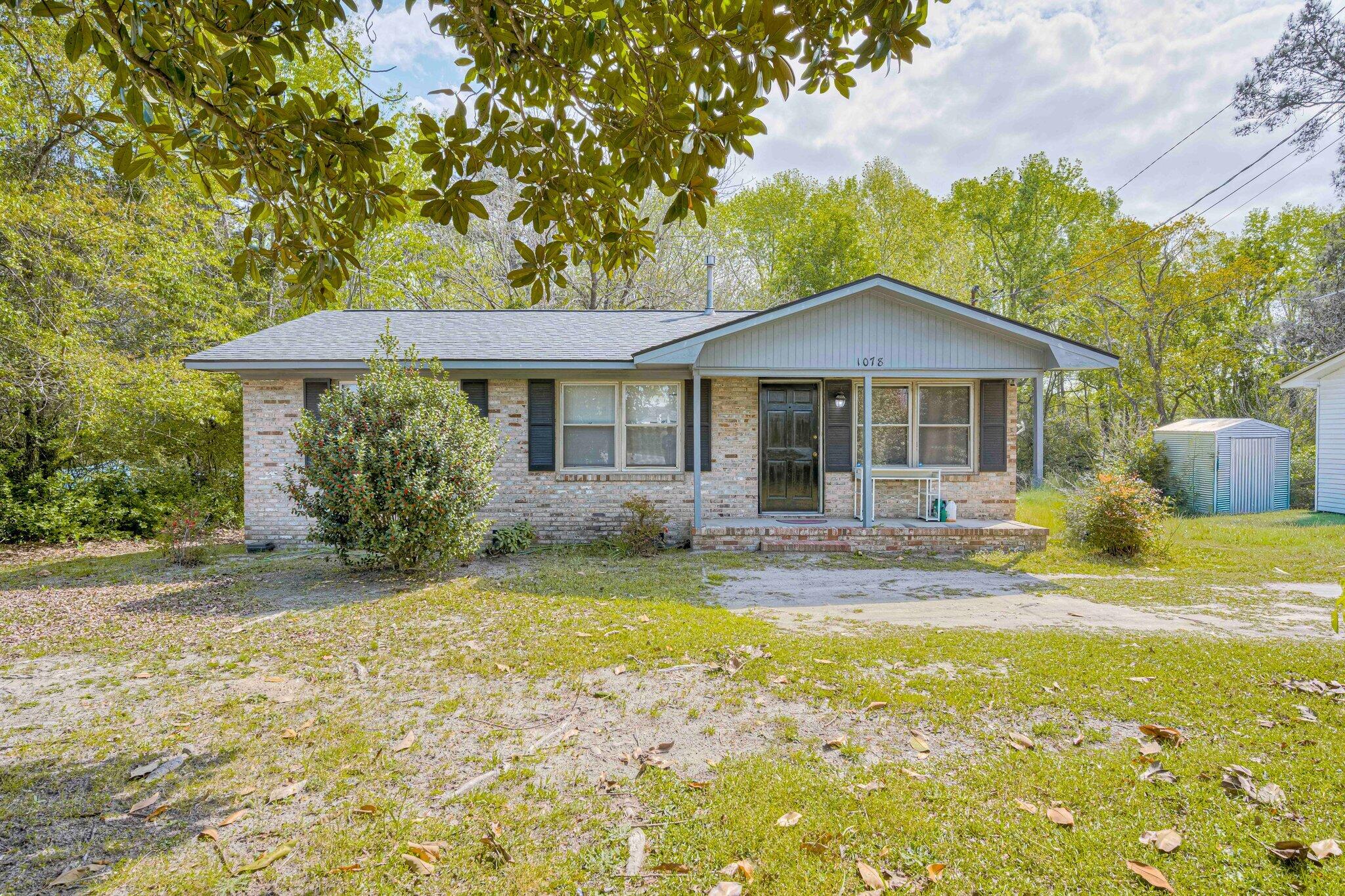 1078 Old Washington Road Thomson, GA 30824 - Photo 2 of 20 001-