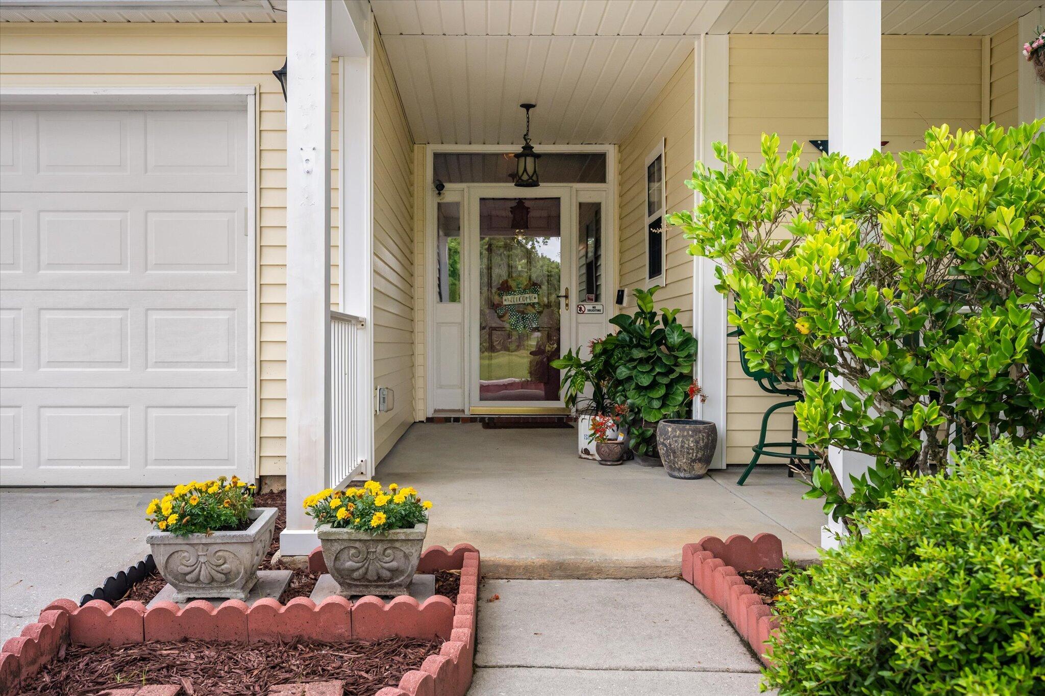 541 Saville Row Charleston, SC 29414 - Photo 3 of 37 06-541 Saville_e_Lowcountry_Exposure-7
