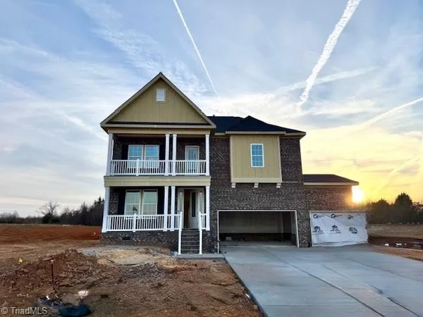 $637,000 | 8601 Lemur Lane, Summerfield, NC 27358