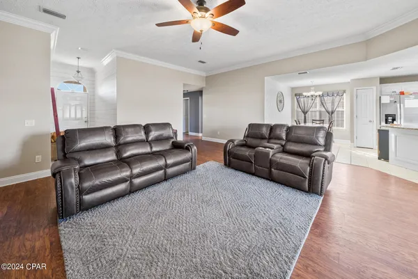 $2,300 | 5411 Blue Dog Road, Panama City, FL 32404