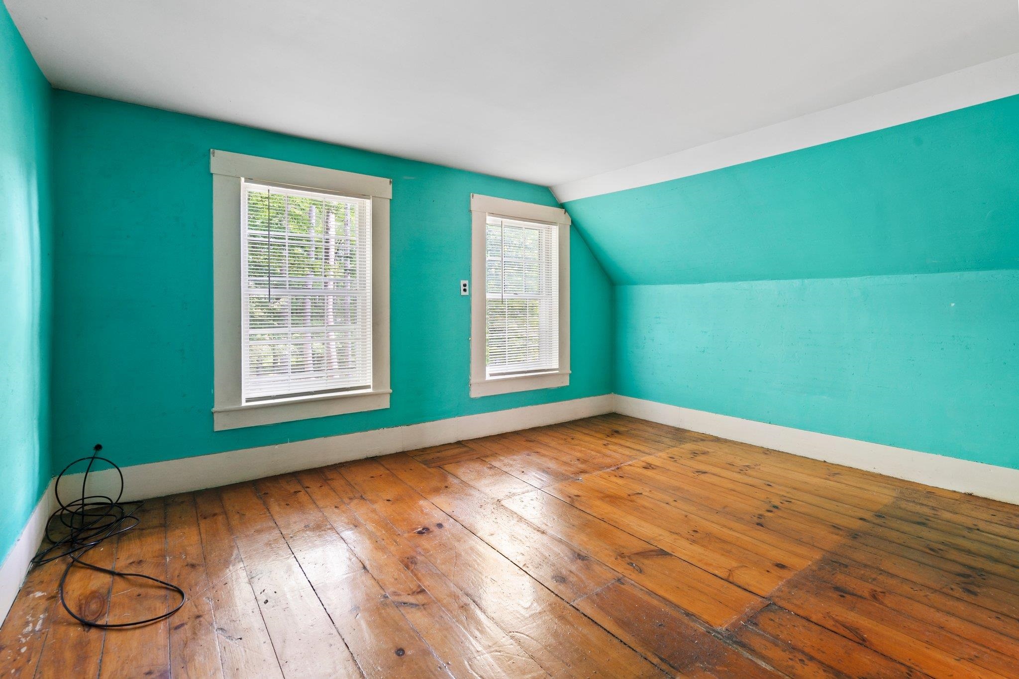 99 Paige Hill Road Goffstown, NH 03045 - Photo 12 of 30 Gallery Image 12
