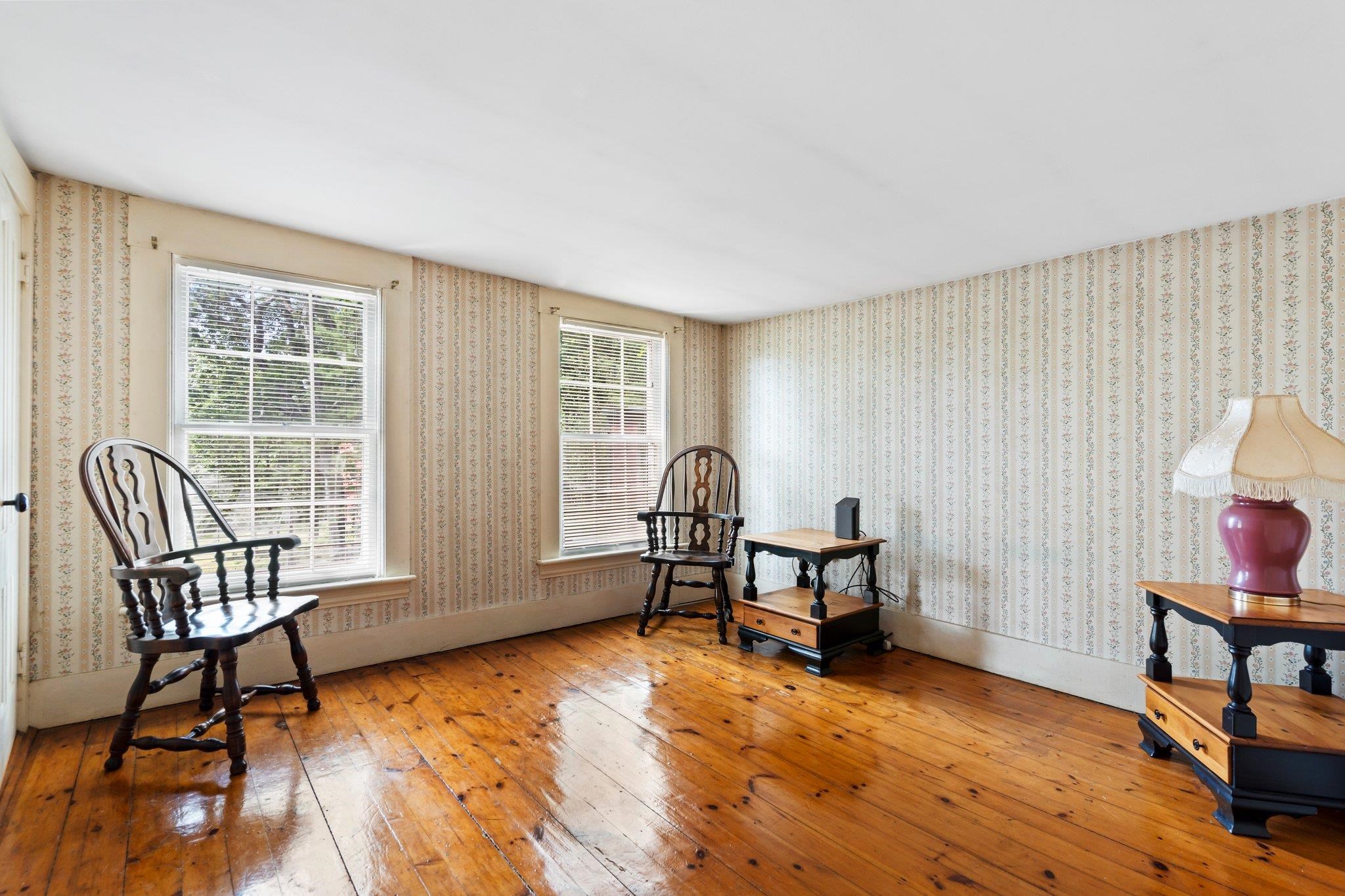 99 Paige Hill Road Goffstown, NH 03045 - Photo 8 of 30 Gallery Image 8