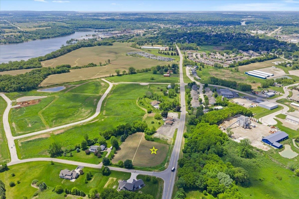 Green Bay Road, Unit 34 Kaukauna, WI 54130 - Photo 7 of 17