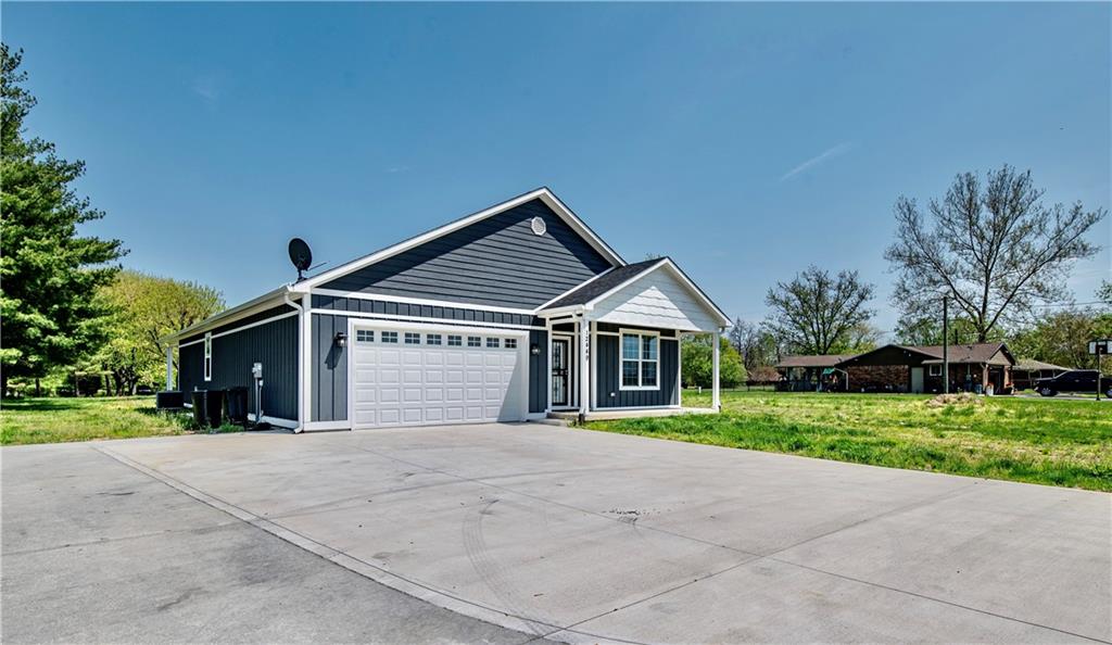 12449 North Turner Road Mooresville, IN 46158 - Photo 4 of 34
