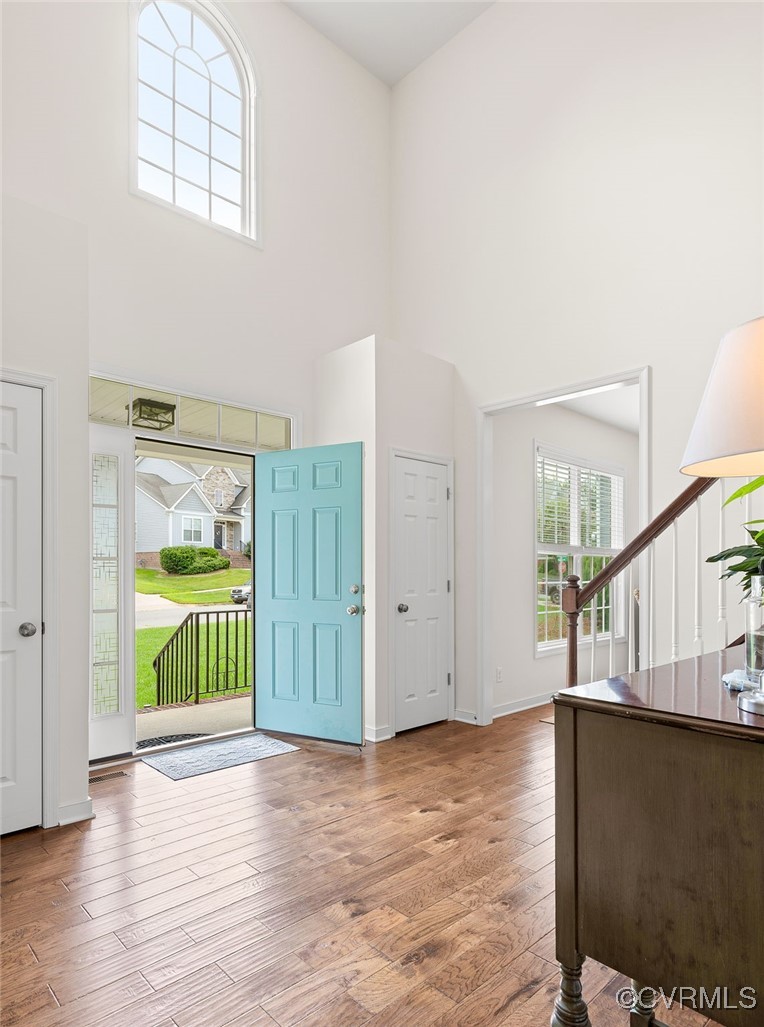 14942 Bridge Spring Drive Midlothian, VA 23113 - Photo 4 of 43 Stunning 2-story foyer with hardwood floor through