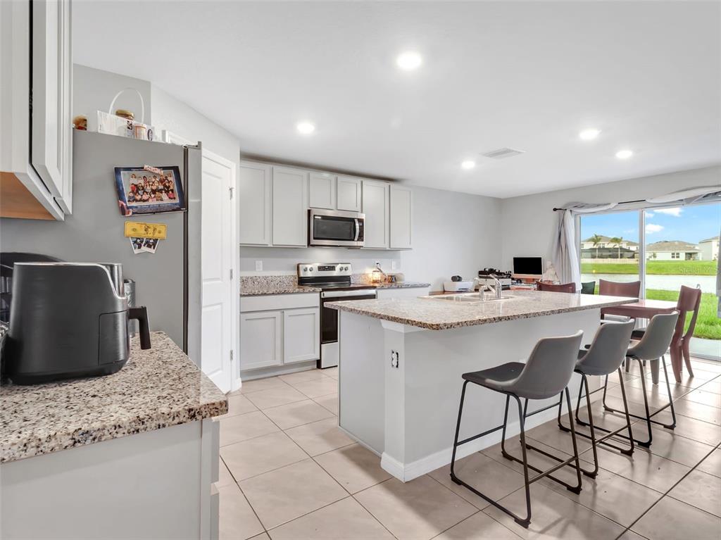 16636 Windmill Forge Pass Wimauma, FL 33598 - Photo 12 of 23