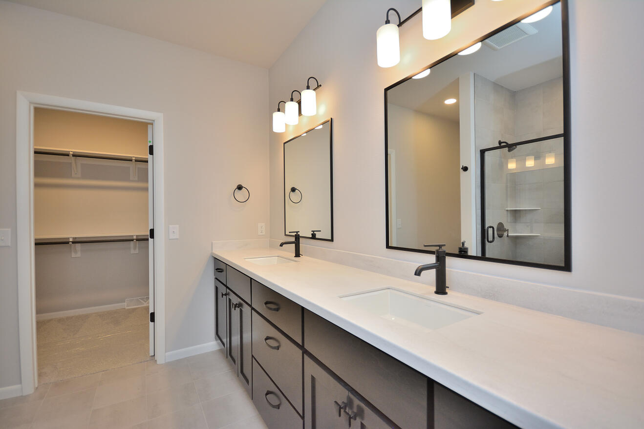 1021 Elderberry Road Oconomowoc, WI 53066 - Photo 21 of 26 80 ARWT (22)