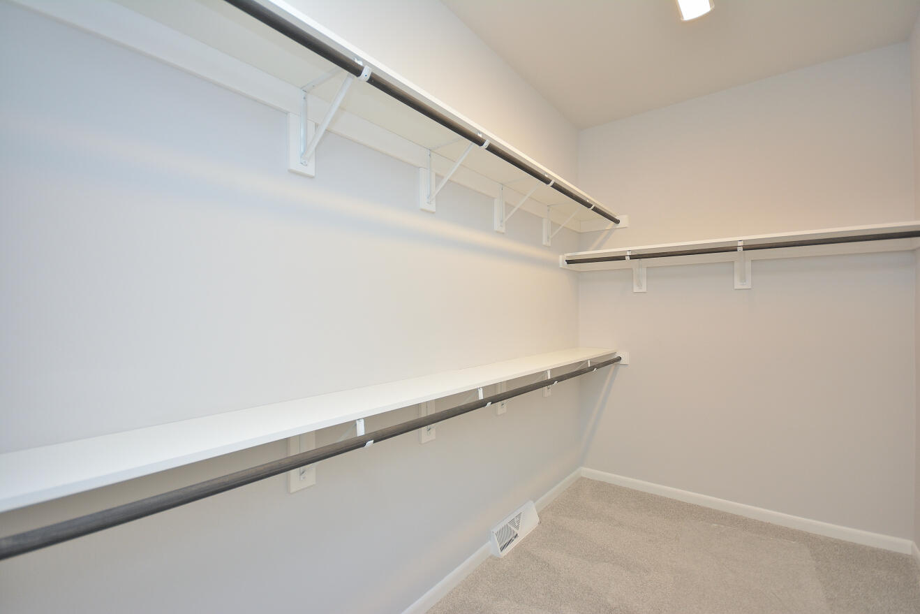 1021 Elderberry Road Oconomowoc, WI 53066 - Photo 23 of 26 80 ARWT (24)