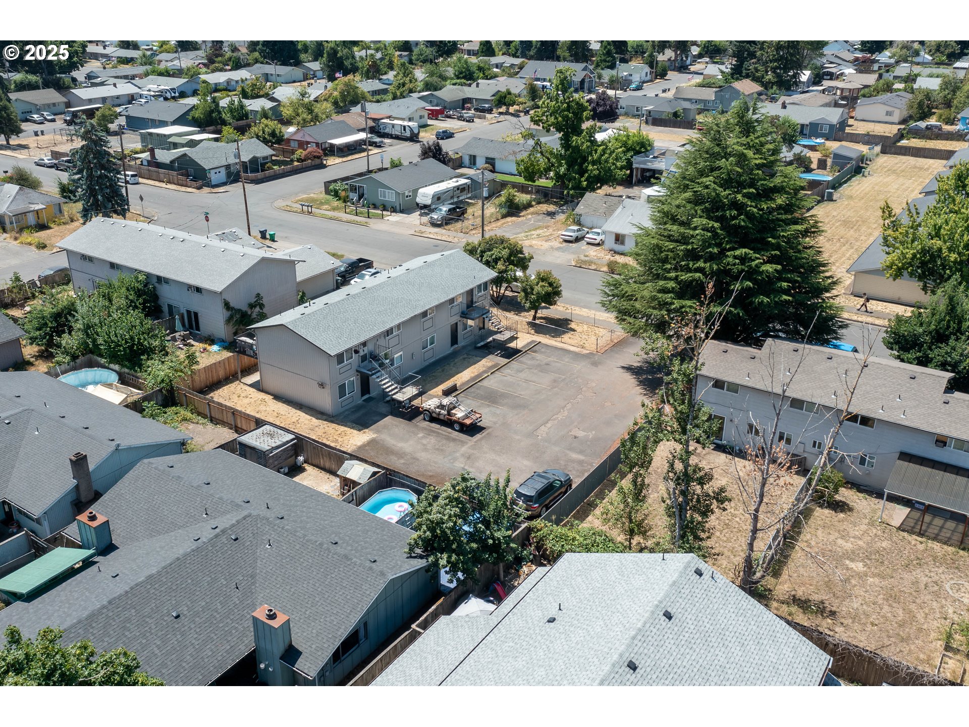 231 South 40th Street Springfield, OR 97478 - Photo 18 of 19 an aerial view of a