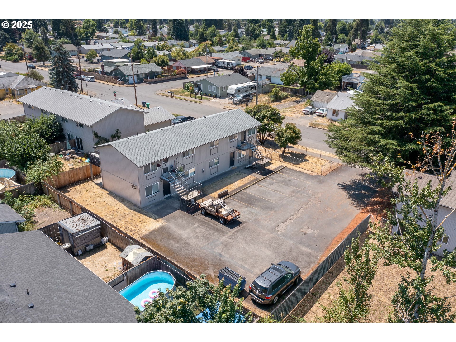 231 South 40th Street Springfield, OR 97478 - Photo 2 of 19 an aerial view of a house