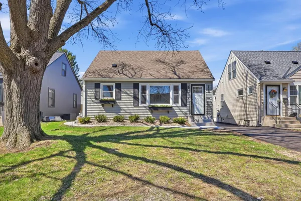 $699,900 | 2520 Lynn Avenue, St. Louis Park, MN 55416