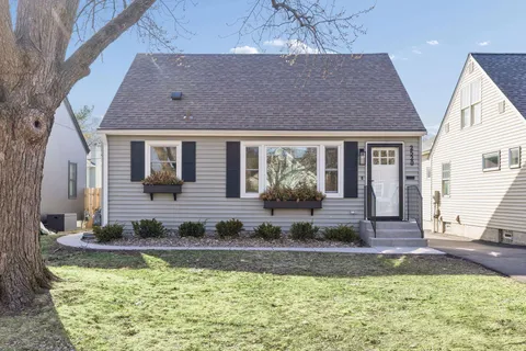 $749,900 | 2520 Lynn Avenue, St. Louis Park, MN 55416