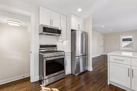 $749,900 | 2520 Lynn Avenue, St. Louis Park, MN 55416