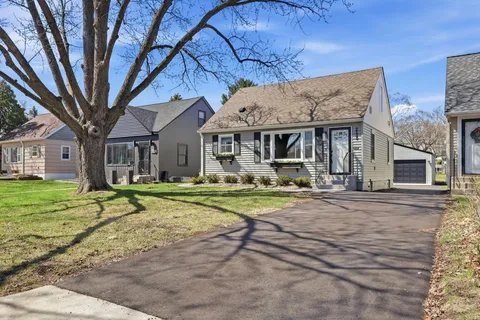 $699,900 | 2520 Lynn Avenue, St. Louis Park, MN 55416