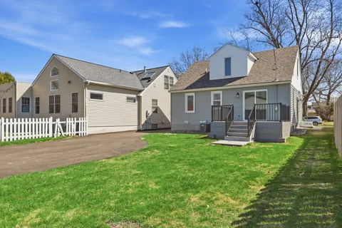 $699,900 | 2520 Lynn Avenue, St. Louis Park, MN 55416