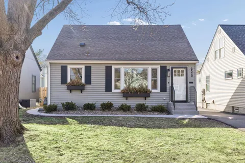 $699,900 | 2520 Lynn Avenue, St. Louis Park, MN 55416