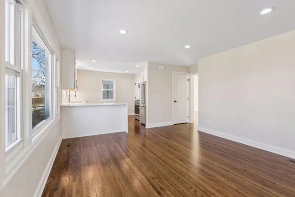 $749,900 | 2520 Lynn Avenue, St. Louis Park, MN 55416