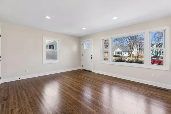 $749,900 | 2520 Lynn Avenue, St. Louis Park, MN 55416