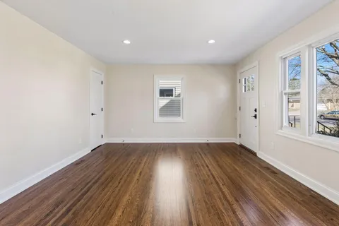 $699,900 | 2520 Lynn Avenue, St. Louis Park, MN 55416