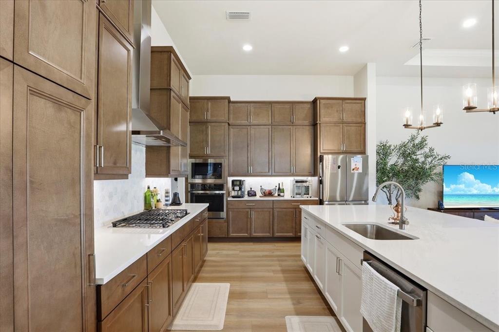 12030 Southwest 32nd Lane Gainesville, FL 32608 - Photo 7 of 56