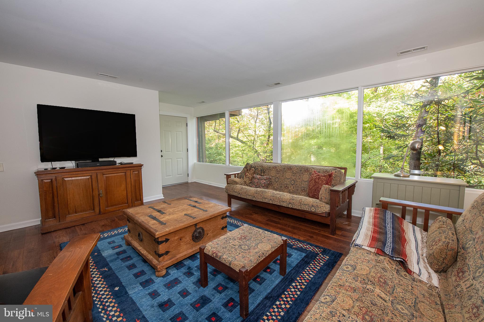 19 Paper Mill Road Newtown Square, PA 19073 - Photo 48 of 72 Pretty windows, sunny views