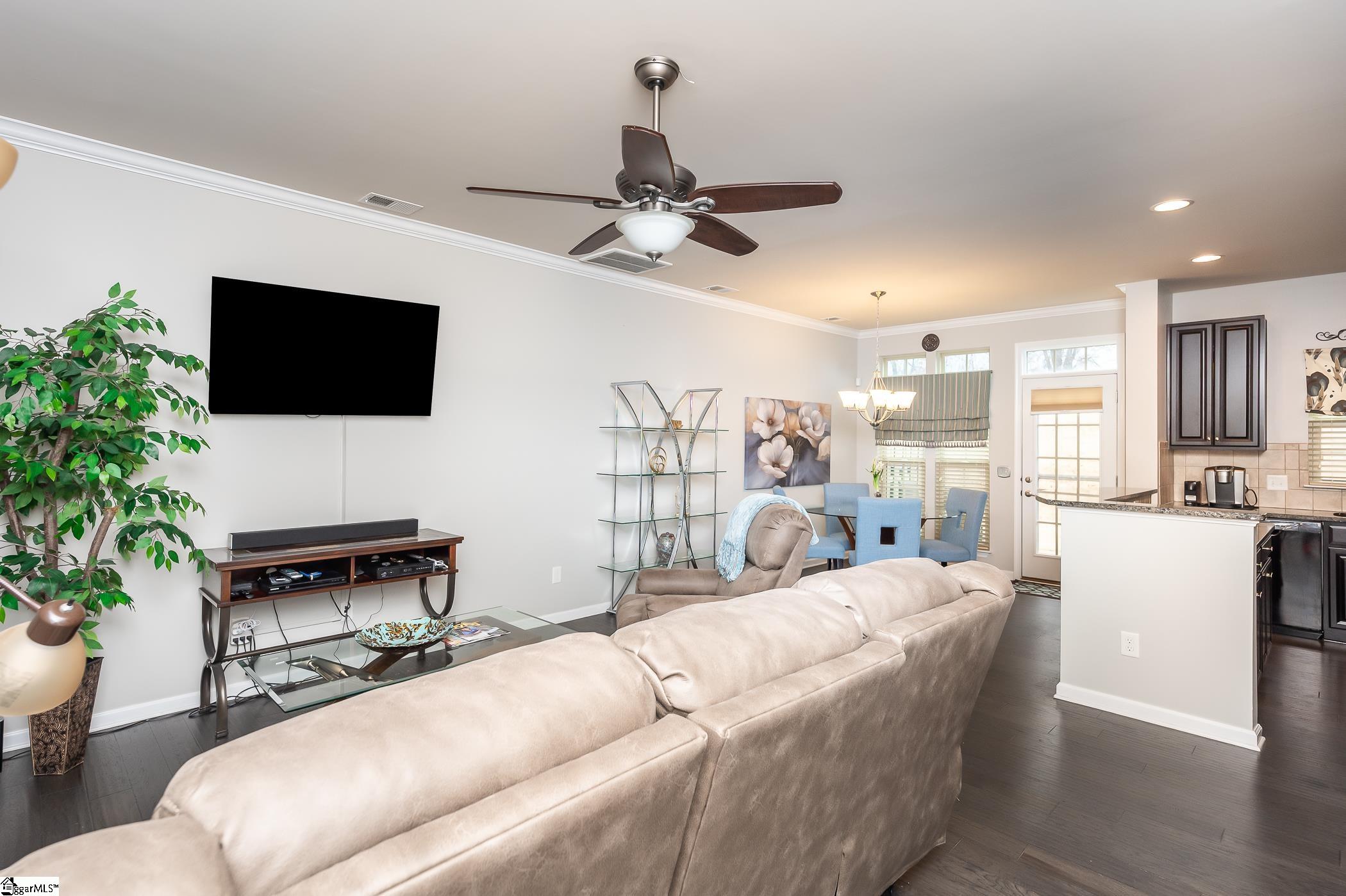 433 Christiane Way Greenville, SC 29607 - Photo 6 of 23 Gallery Image 6