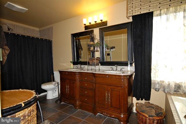 1610 Mentzer Road Lancaster, PA 17602 - Photo 19 of 29 Gallery Image 19