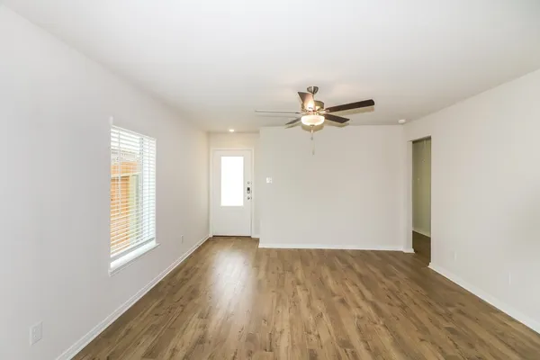 $1,740 | 7510 Tipton Meadow Way, Richmond, TX 77469