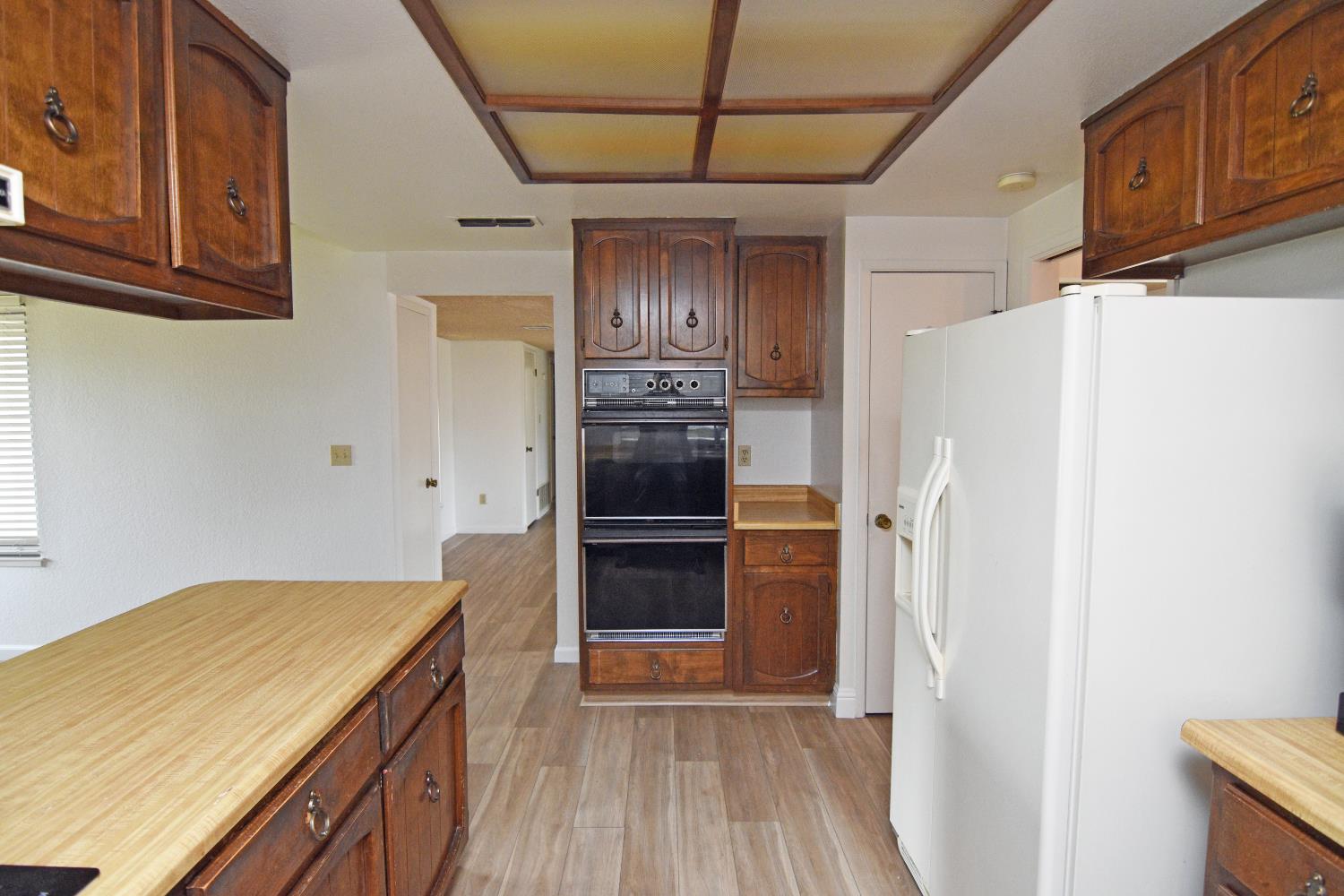 2621 Dels Lane Turlock, CA 95382 - Photo 12 of 38