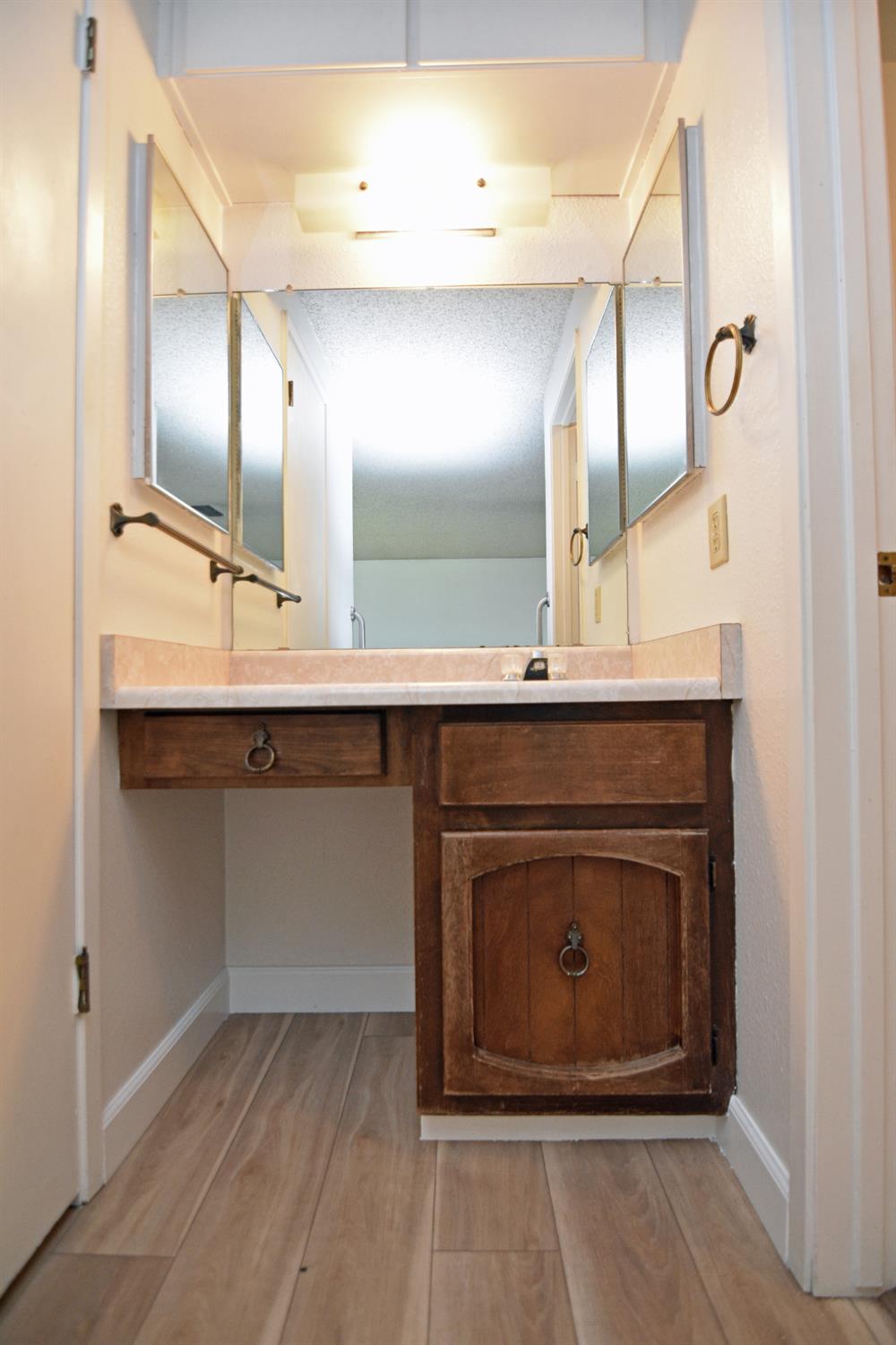 2621 Dels Lane Turlock, CA 95382 - Photo 25 of 38