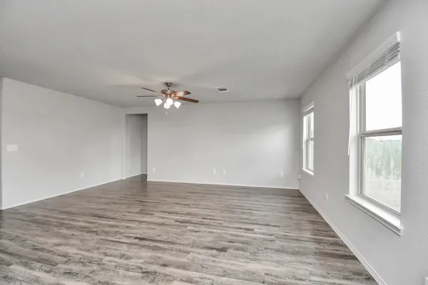 $2,150 | 5342 Prairie Dog Fork Lane, Richmond, TX 77469