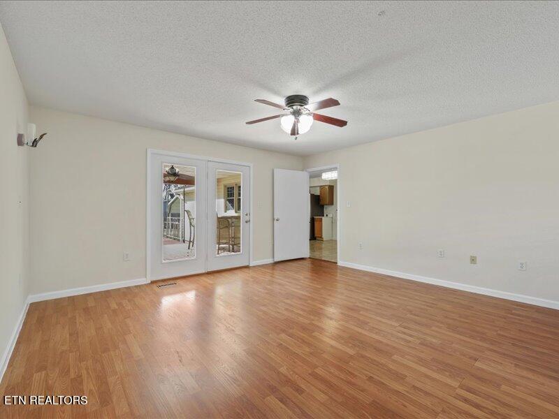 818 Rosedale Avenue Kingston, TN 37763 - Photo 14 of 52 15-818 Rosedale Avenue 48