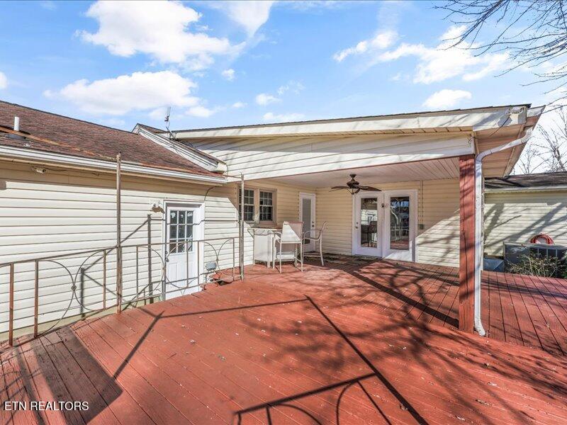 818 Rosedale Avenue Kingston, TN 37763 - Photo 22 of 52 22-818 Rosedale Avenue 14